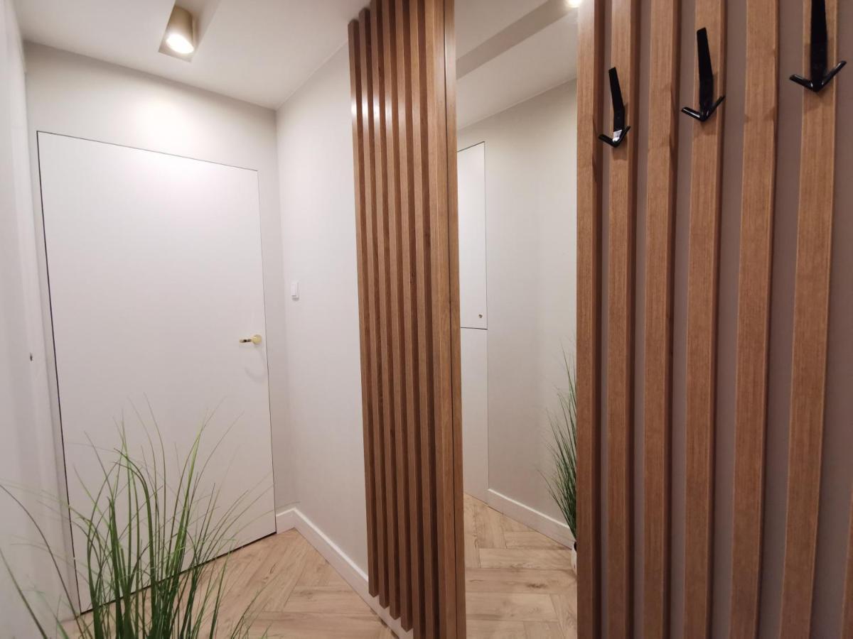 Apartamenty Kielce- Apartament Rubin Przy Zalew Kielecki, Faktura, Parking, Centrum 外观 照片
