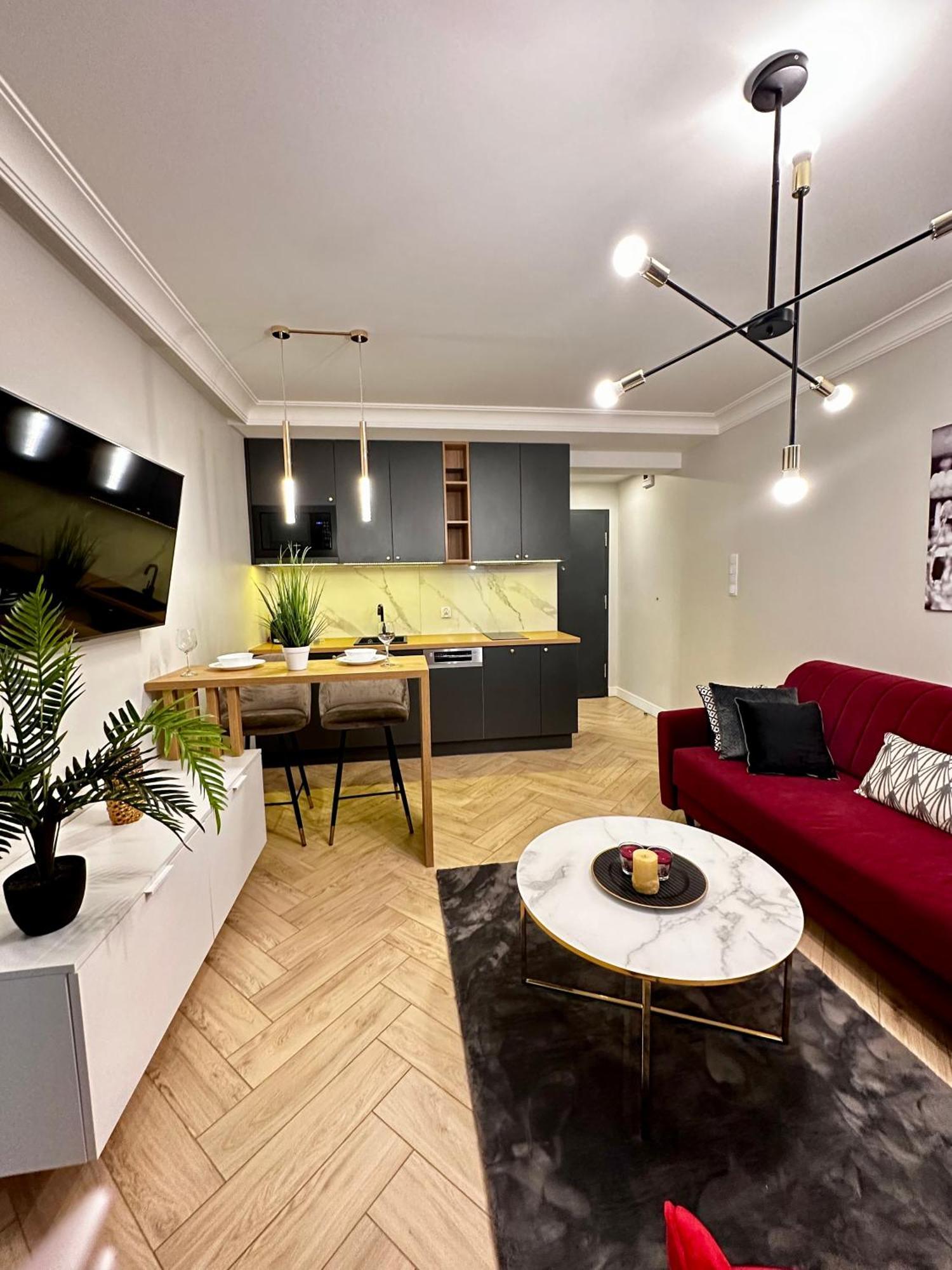 Apartamenty Kielce- Apartament Rubin Przy Zalew Kielecki, Faktura, Parking, Centrum 外观 照片