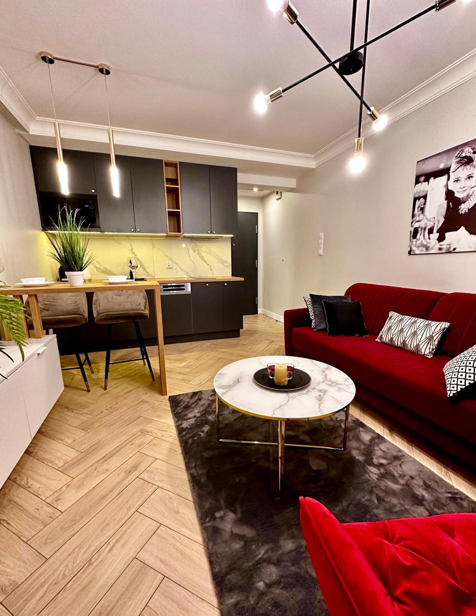 Apartamenty Kielce- Apartament Rubin Przy Zalew Kielecki, Faktura, Parking, Centrum 外观 照片