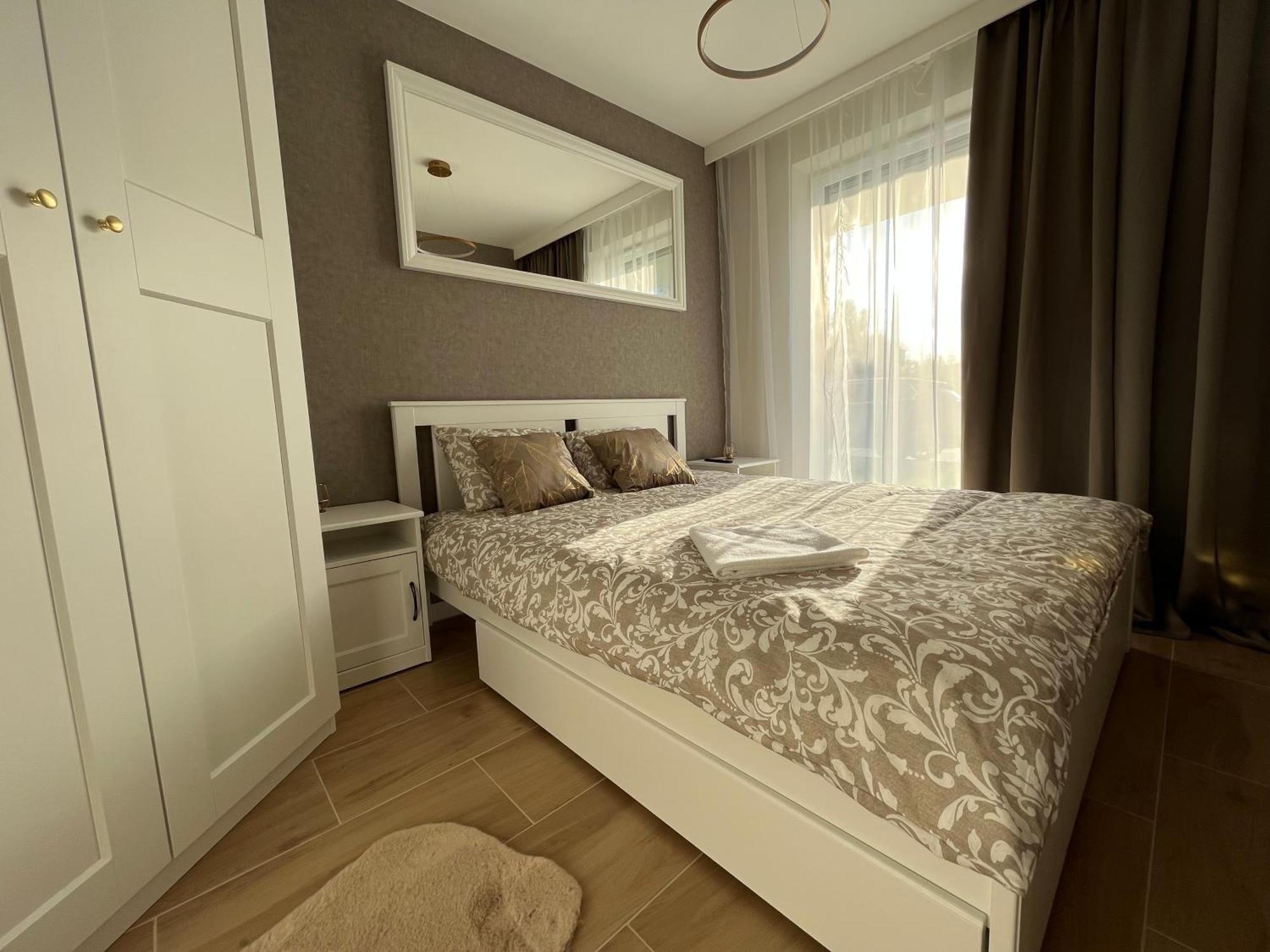 Apartamenty Kielce- Apartament Rubin Przy Zalew Kielecki, Faktura, Parking, Centrum 外观 照片