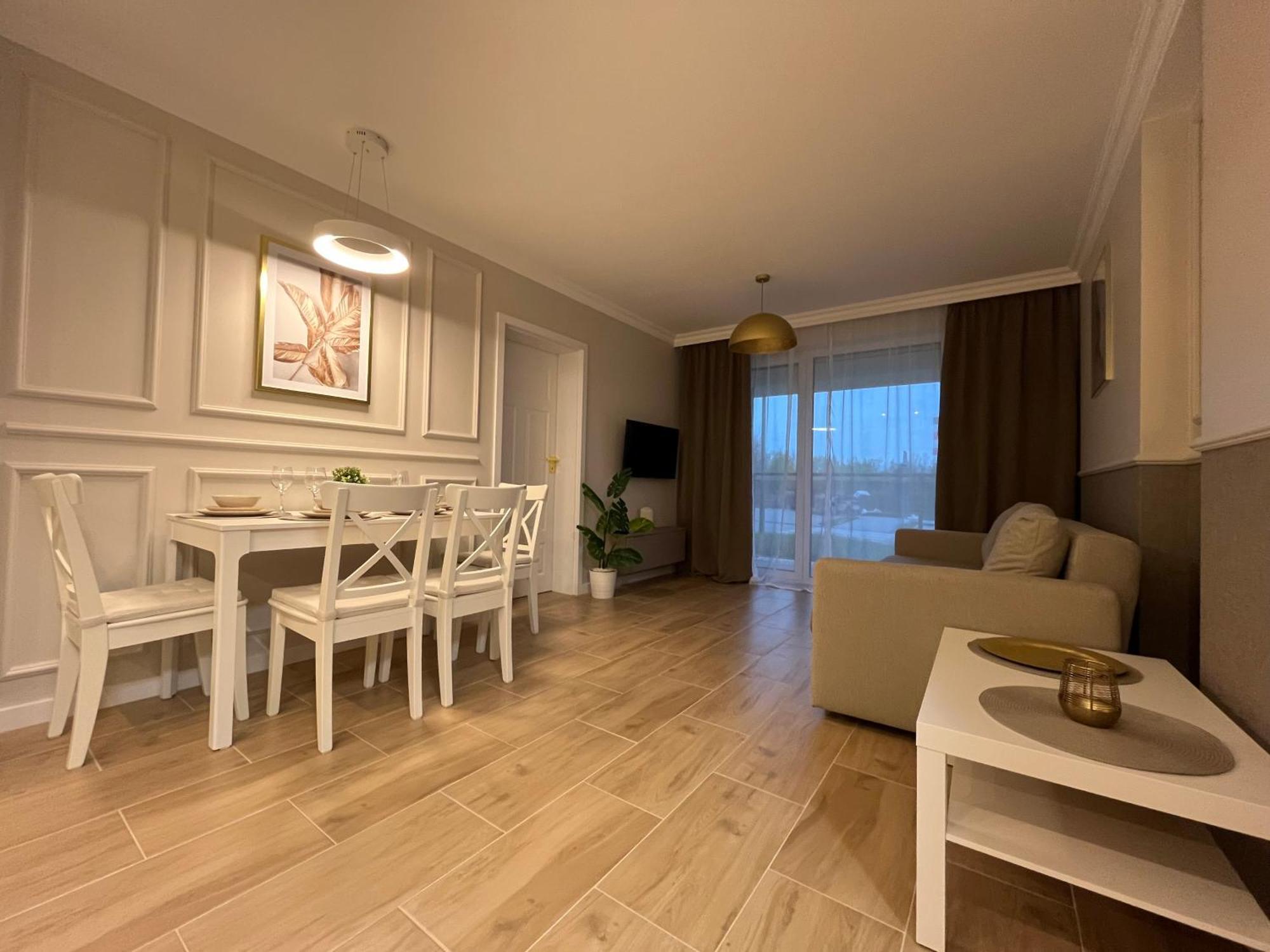 Apartamenty Kielce- Apartament Rubin Przy Zalew Kielecki, Faktura, Parking, Centrum 外观 照片